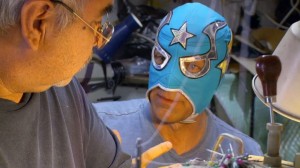 150417195350-sgdi-mike-rowe-luchador-exlarge-169