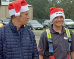 Returning The Favor: A Firefighter Christmas