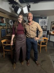 Dirty Jobs, Laundromats, And Why Curiosity Always Wins (Ep.439)