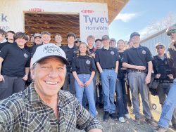 High Schoolers Building Actual Houses in Montana