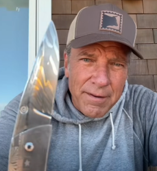 Amazing Gift From a Man Who Knows a Thing or Two About Work